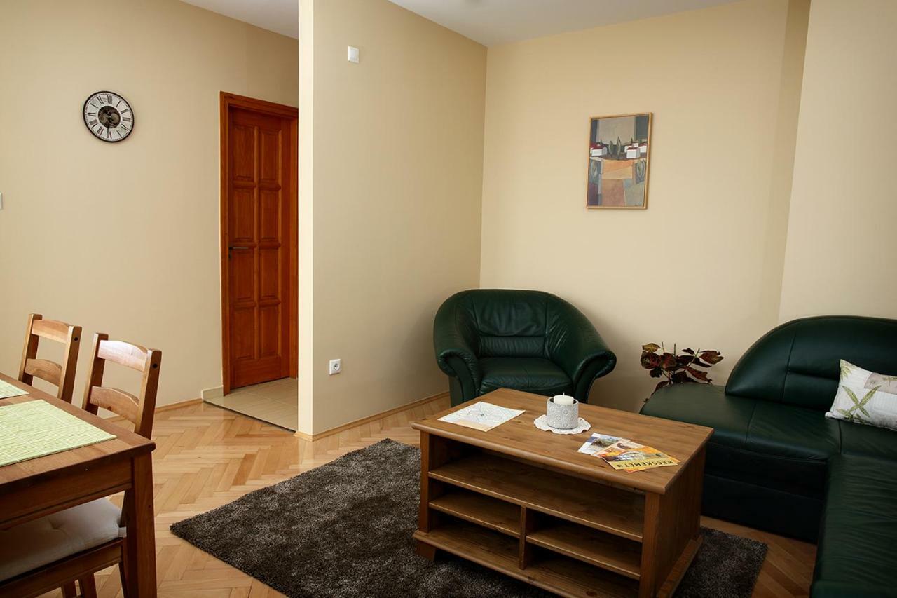 Ecomfort Apartment Kecskemet Exterior photo